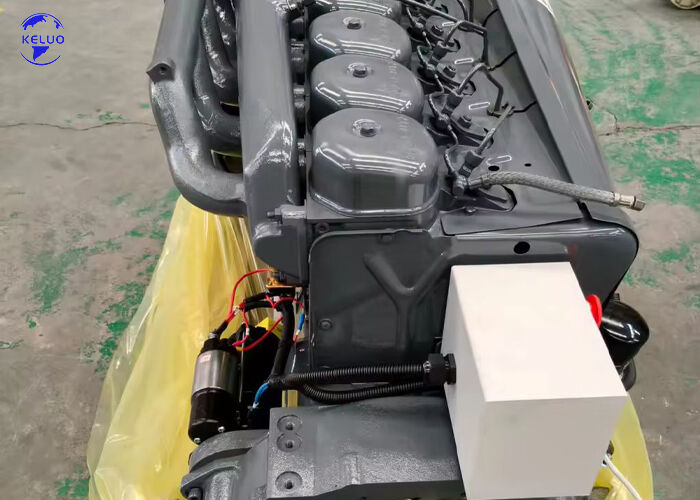 खनन उपकरण के लिए टिकाऊ आंतरिक दहन इंजन BF6L913 6-सिलेंडर इनलाइन टर्बोचार्ज एयर-कूल्ड डीजल इंजन